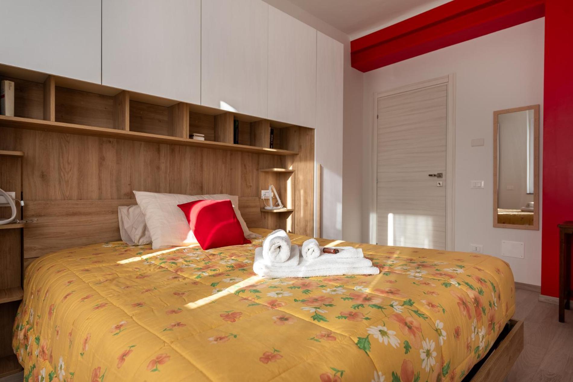 Au Moulin De La Galette Vicino Milano, Mxp E Parking Free Hotell Canegrate Eksteriør bilde